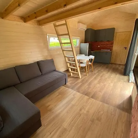Domki U Losia Bieszczady & Sauna Polanczyk Exterior photo