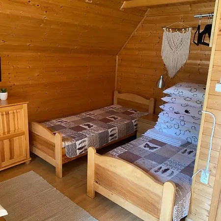 Domki U Losia Bieszczady & Sauna Polanczyk Exterior photo