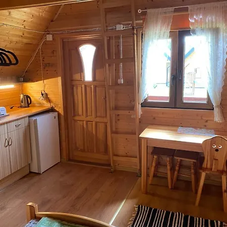 Domki U Losia Bieszczady & Sauna Polanczyk Exterior photo