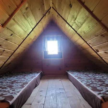 Domki U Losia Bieszczady & Sauna Polanczyk Exterior photo