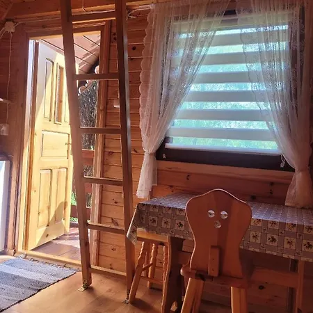 Domki U Losia Bieszczady & Sauna Polanczyk Exterior photo
