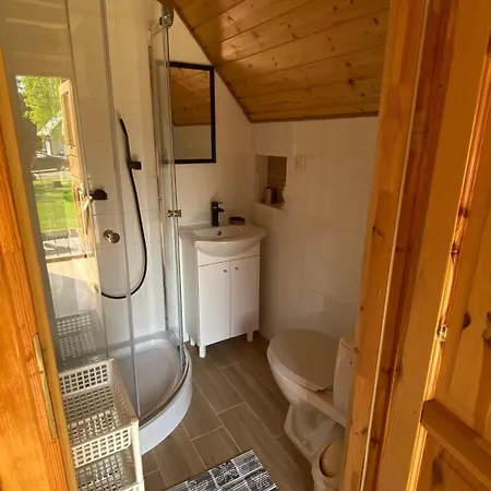 Domki U Losia Bieszczady & Sauna Polanczyk Exterior photo