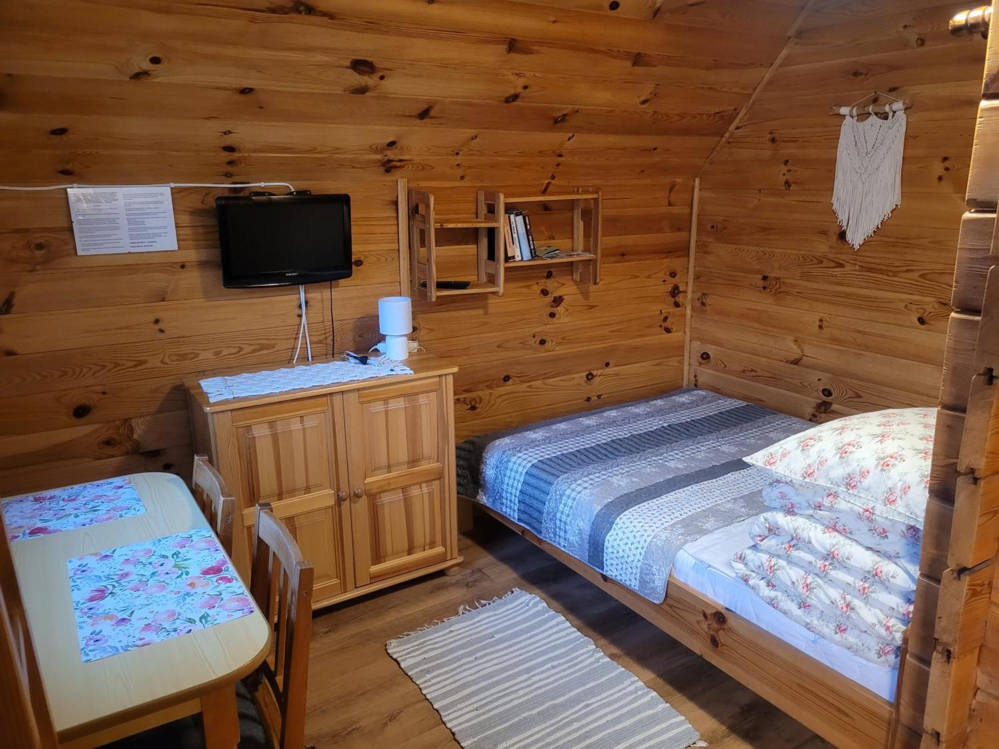 Lodge U Losia Bieszczady & Sauna Polanczyk